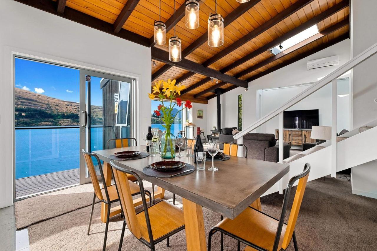 Queenstown Lakefront Dream 4 Bed ภายนอก รูปภาพ