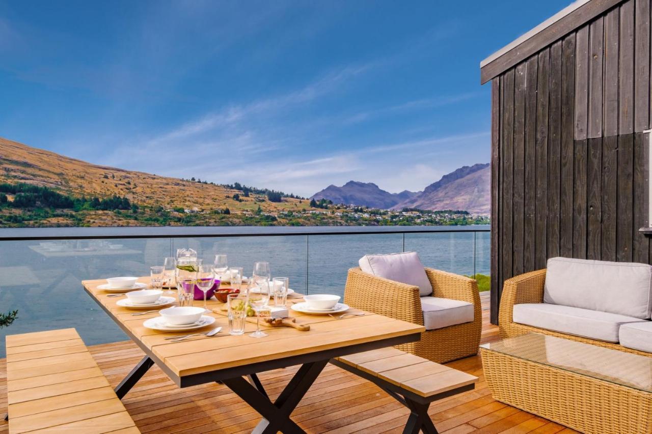 Queenstown Lakefront Dream 4 Bed ภายนอก รูปภาพ